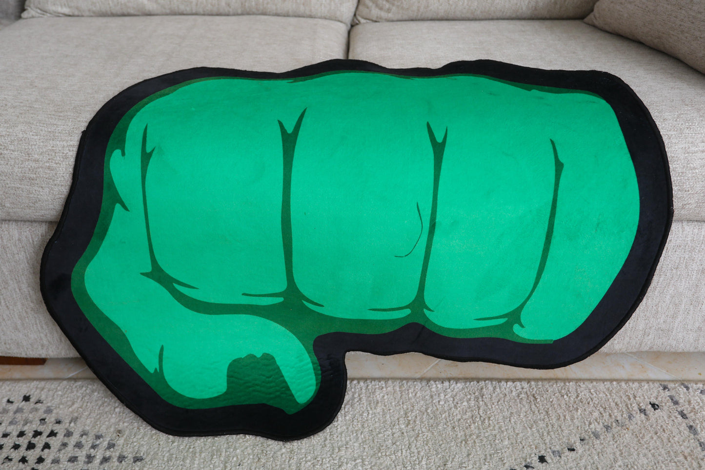 Hulk hand